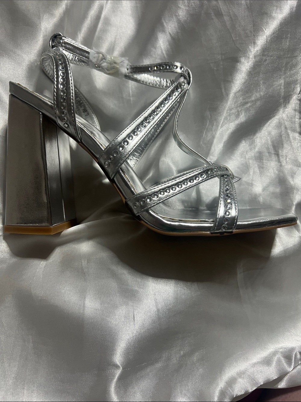 Idifu Silver Strappy Block Heel Sandals